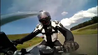 Runde auf dem Baden-Airpark mit dem Motorrad Action Team