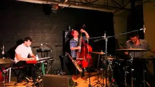 Portico Quartet - Ruins (Live in Moscow)