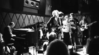 James Maddock  Band - Straight Lines