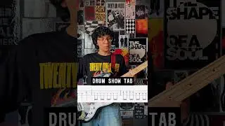 Twenty One Pilots &bull; Drum Show | Bass Cover + Tab #twentyonepilots  #guitarcover #guitar