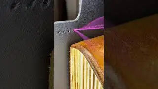 #satisfying #leathergoods #asmr #saddlestitch