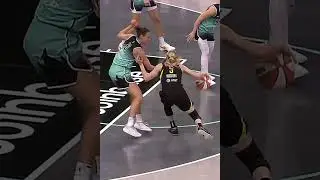 Paige Bueckers Wins 2025 Kia WNBA Rookie of the Year