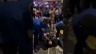 Girls fight at the Casino