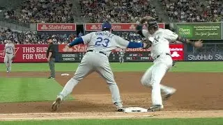 LAD@NYY: Urias picks off Castro after overturned call