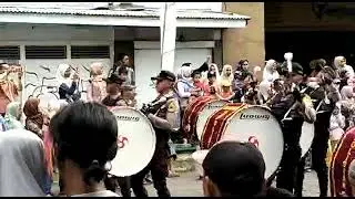 Cendrawasih tampil lagi di pekalongan. dalam rangka pawai panjang jimat.