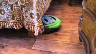 Robotdammsugare CleanMate QQ2 i s&auml;ngkammaren (3)