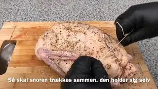 S&aring;dan binder du en Juleand p&aring; den nemme m&aring;de