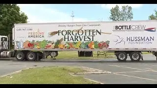 Channel 7 donates $12K Forgotten Harvest to fight food insecurity during pandemic