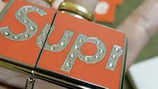 Красная хромированная зажигалка ASMR Supreme x SWAROVSKI x ZIPPO!