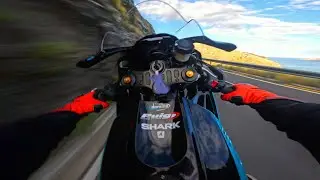 YAMAHA R7 Christmas Mayhem