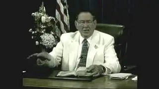 15. Daniel 11:35 - 11:37