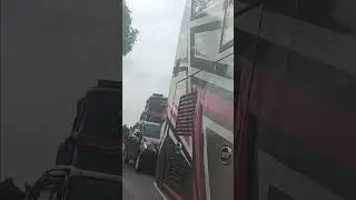 Bus SJM Transport di Cari Manis 7 pusat oleh oleh cilegon#fypシ