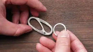 KeyUnity KM08 Titanium Carabiner Keychain Clip