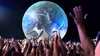 Akon Crowd Surfing In A Bubble - Juicy Fest 2025 Gold Coast Qld. 19/1/25