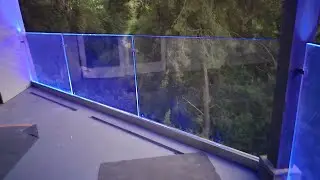 ¿Cómo diseñamos estos 4 balcones de vidrio?