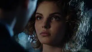 Selina Kyle   Bruce &Ouml;p&uuml;şme BatCat's  kiss