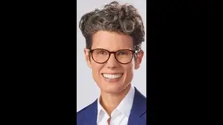 Emmy Winning Queer Journalist Pepper Sprayed While Reporting on Minneapolis Killing