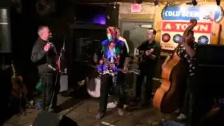 Sonny George of the Planet Rockers tearing up Wynn Stewart's 1958 