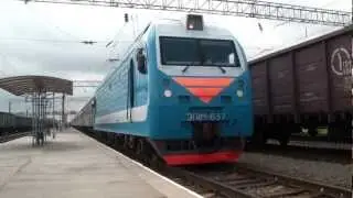Отправление ЭП1М-637 с поездом №550 Анапа &mdash; Пермь