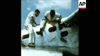 SYND 11-5-72 WORKMEN REPAIR HIJACKED SABENA AIRLINER