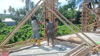 Proses Pemasangan Bekisting Kolom Lt. 2 Bangunan Gedung SBSN MAN Kepulauan Selayar