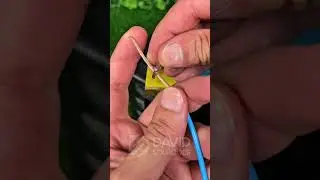 Unexpected padlock hack for battery terminals simple it&rsquo;s shocking#AutoHacks #BatteryFix #SmartTrick