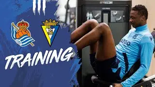 ENTRENAMIENTO | Sadiq Umar, un avance constante | Real Sociedad