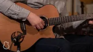 Furch Yellow Master's Choice Gc-CR SPA, Western Red Cedar & Indian Rosewood demo
