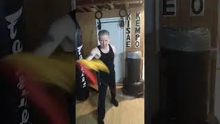 #Kisae-Kempo #Shorts-April-12-2024-Chinese-Broadsword-Underhand-Figure-Eight-with-90-Degree-Pivots