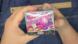 (78) Unboxing Disney Doorables - Let's Party!