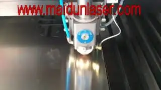 Metal and Non-metal CO2 hybrid laser cutting machine 1300*2500mm / 1500*3000mm