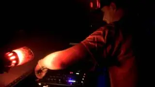 Beavyz @ Flash Fingarz RETRO Night!! 05.08.11 Mbia Berlin