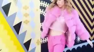 Suki Waterhouse , man repeller magazine and Tzarina By Ollia fur