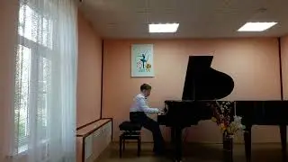 Ф. Шуберт Вальс соч.9 № 2 исп. Михаил Пряхин