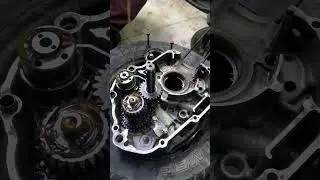 Splendor iSmart engine fitting gearbox fitting#gearbox#Hero Splendor#automobile #shorts