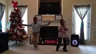 Blooper #2 - Tyler Butler-Figueroa Violinist 2018 Christmas Tree - Dancing Taki Taki w/brother Adam