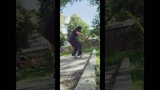 A short slappy film #fun #film  #music #skateboarding #skateboardvibes #clips #tricks #goskate #curb