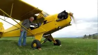 Safety Chocks - Handpropping a J3 Cub