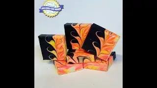 Mantra Swirl Soap / November Soap Challenge Club 2021