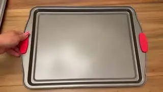 Premium Non Stick Baking Sheets Set of 3, Bakeware Pans for Cooking Baking Roasting Review