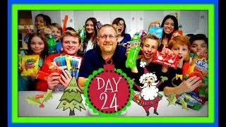 CHRISTMAS EVE! | SECRET SANTA! | CANDY CANE SEEDS! | VLOGMAS DAY 24!