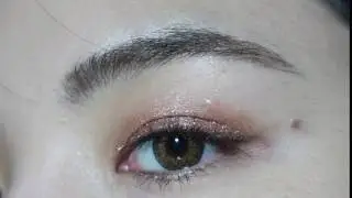 stila MAGNIFICENT METALS GLITTER & GLOW LIQUID EYE SHADOW rose gold retro