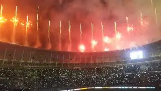 UN MOMENT MAGIQUE AU STADE OLEMBE APRÈS LA VICTOIRE DU CAMEROUN CONTRE LE BURKINA FASO
