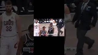 a fan just ran onto the court and charged at Donovan Mitchell 😳