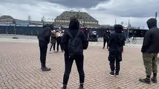Theaterplatz Dresden 02.04.2021 Antifa Demo