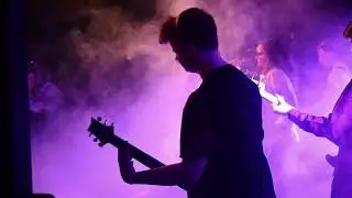 Behind The Noise - Sundovvn - Fell In Love With A Girl