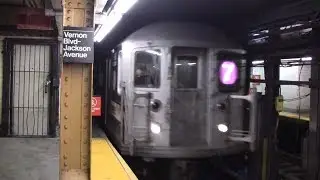 R62A 7 Train Arriving at Vernon Boulevard - Jackson Avenue