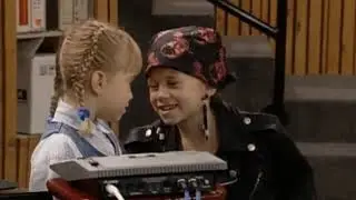 Michelle Breaks The Rules [Full house]