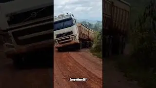 VOLVO FH 540 bruto subindo com o fucinho pra cima