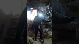 Hiking 1km through 100 year old war tunnels in Italy